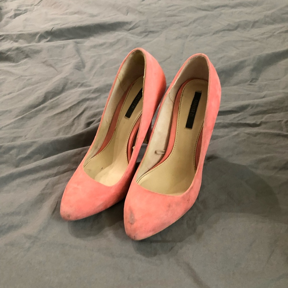 Forever 21 pink pumps